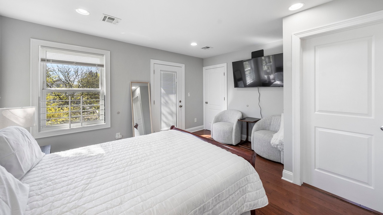 Photo of Bedroom in Roselle