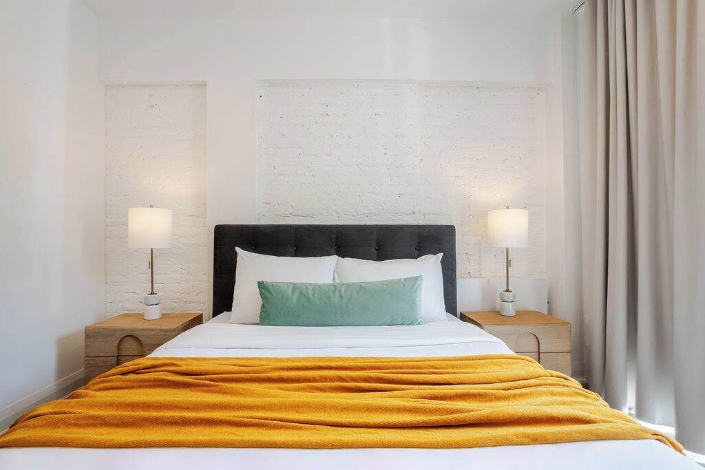 Photo of Bedroom in Latin Quarter