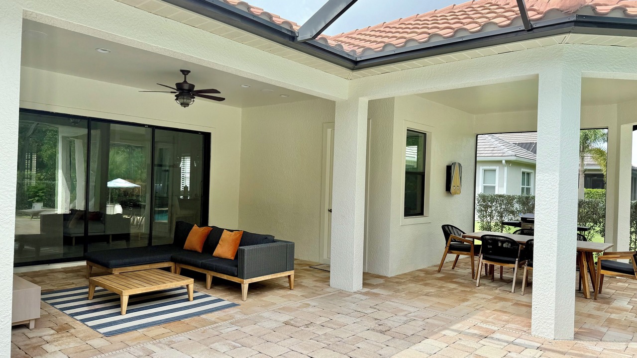 Photo of Outdoor in Estero