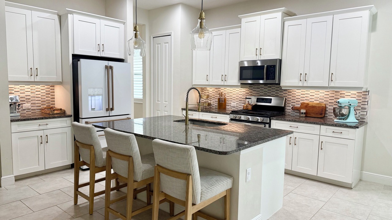 Photo of Kitchen in Estero