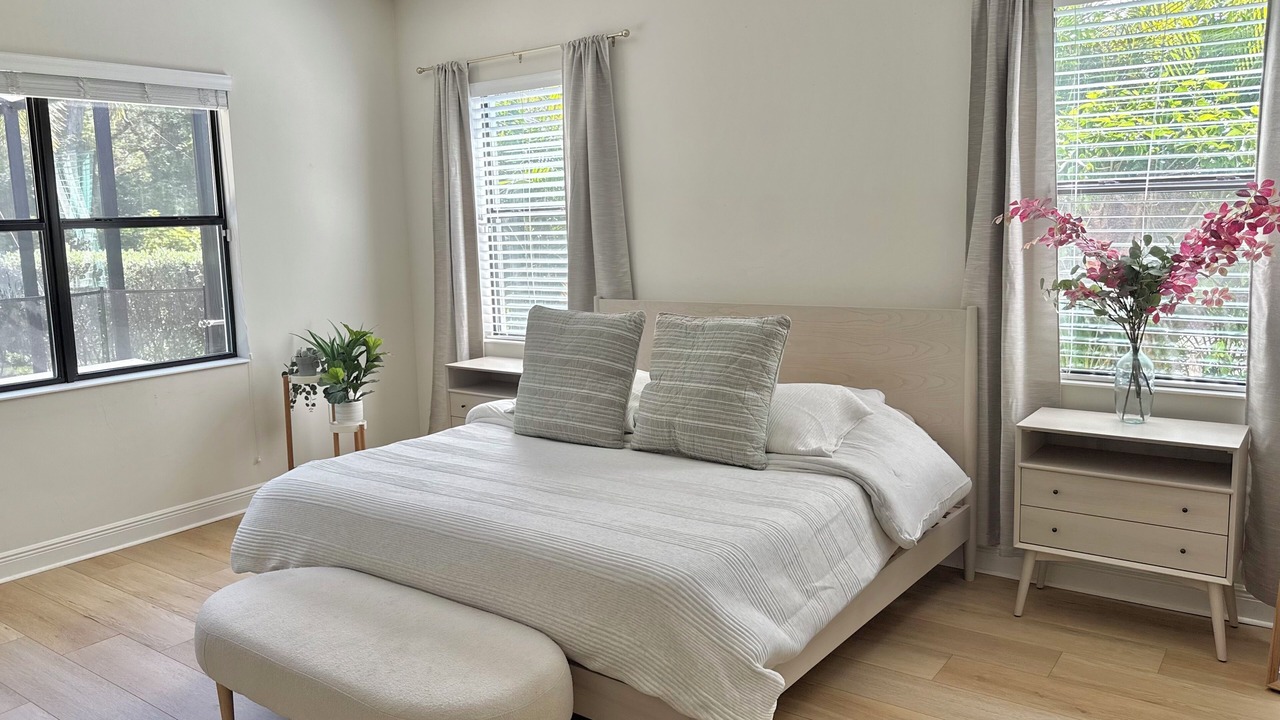 Photo of Bedroom in Estero