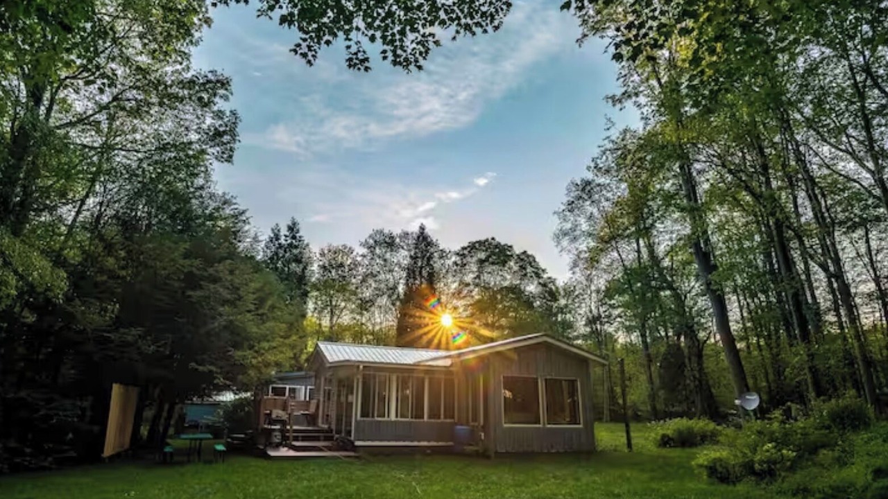Photo of Outdoor in Russell