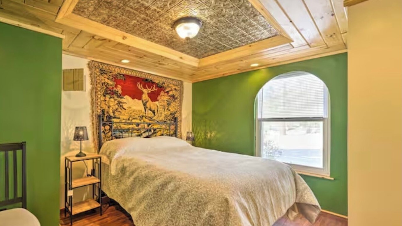 Photo of Bedroom in Russell
