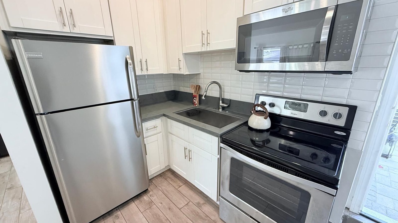 Photo of Kitchen in Woodland Hills