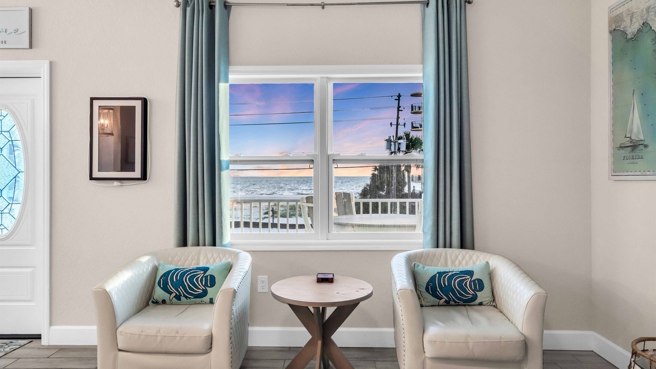 Photo of Livingroom in Madeira Beach