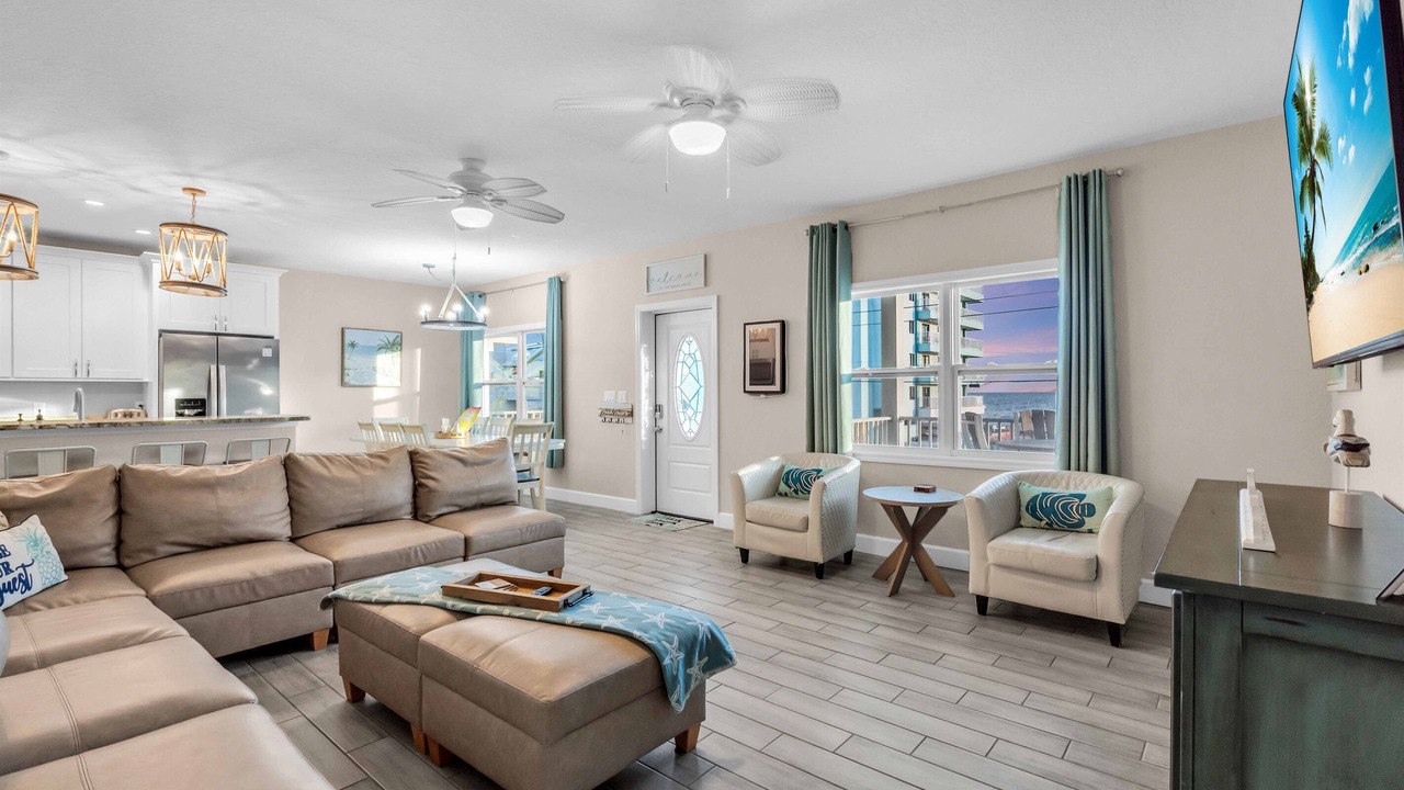 Photo of Livingroom in Madeira Beach