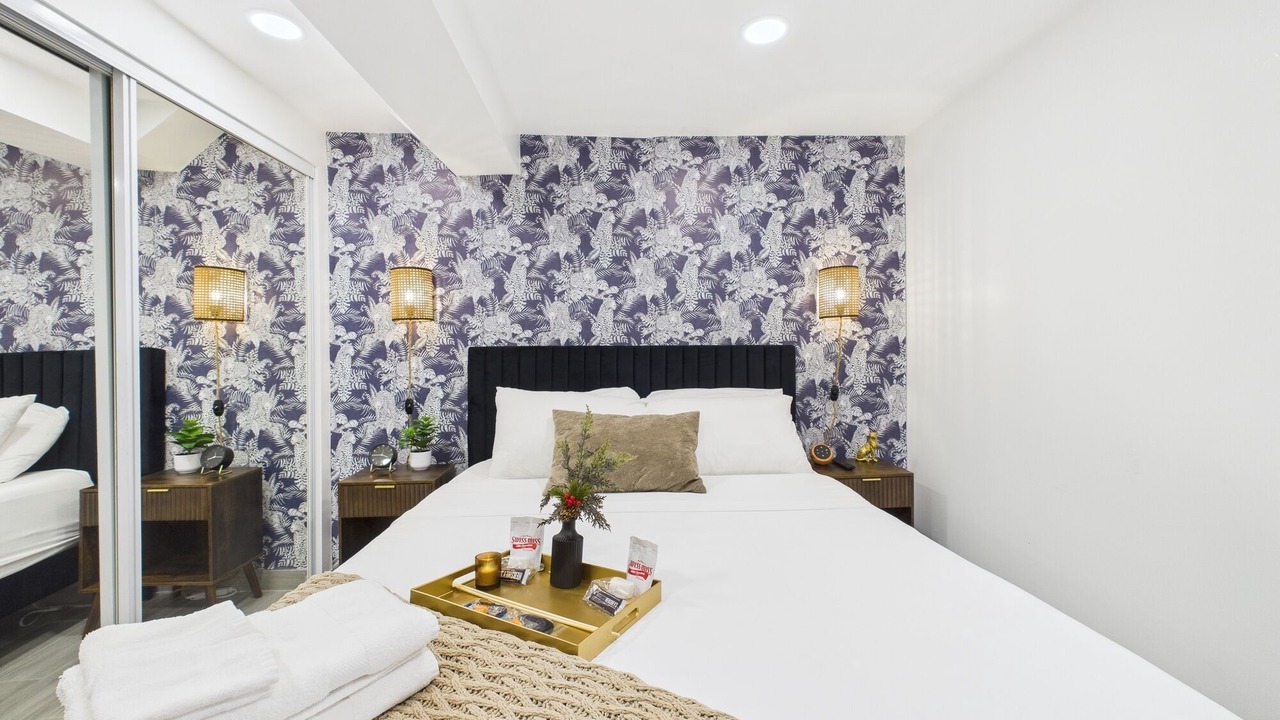 Photo of Bedroom in Wrigleyville