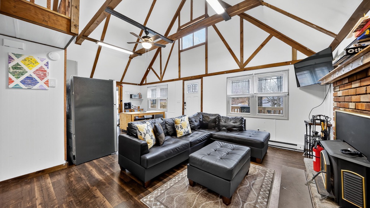 Photo of Livingroom in Thornhurst