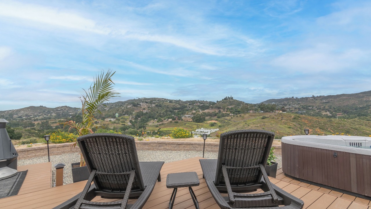 Photo of Patio Balcony in Valley Center