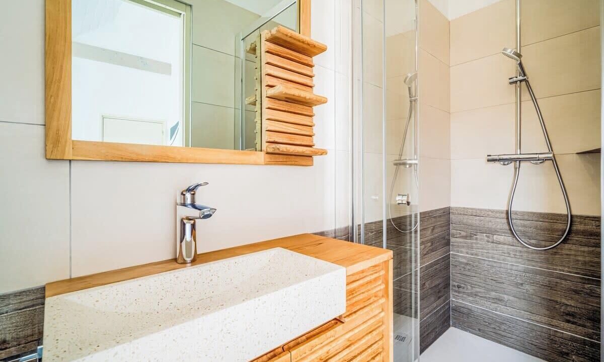 Photo of Bathroom in Quiberon