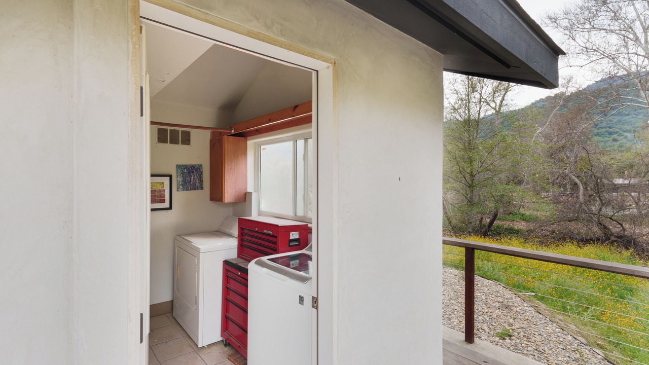 Photo of Bedroom in Kaweah