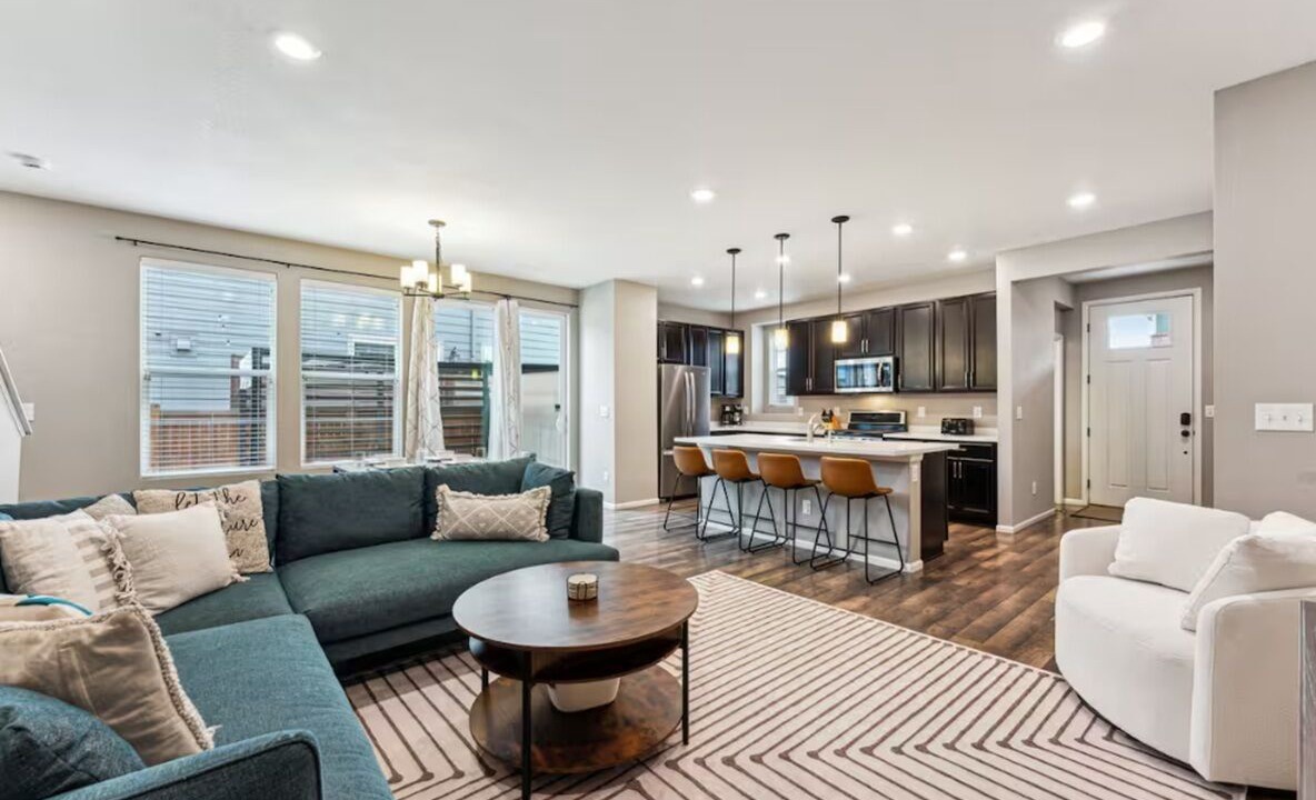Photo of Livingroom in Stapleton