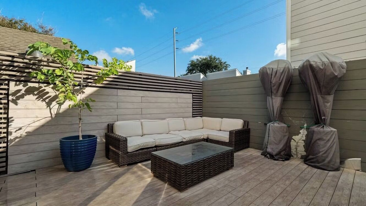 Photo of Patio Balcony in Hyde Park