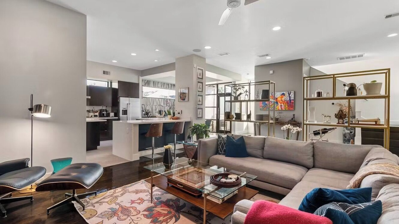 Photo of Livingroom in Hyde Park