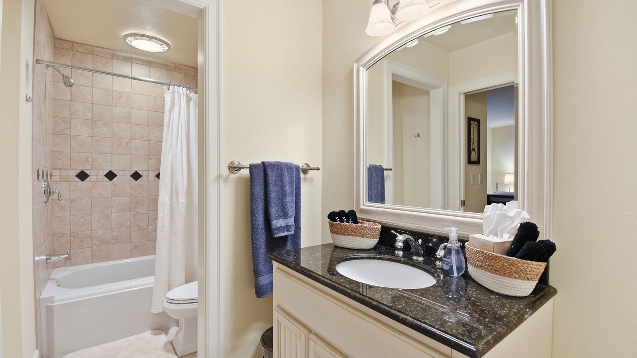 Photo of Bathroom in Market