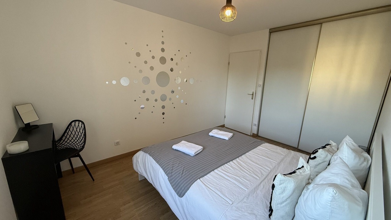 Photo of Bedroom in Bourroches
