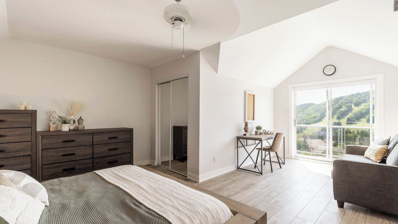 Photo of Bedroom in Saint-Sauveur