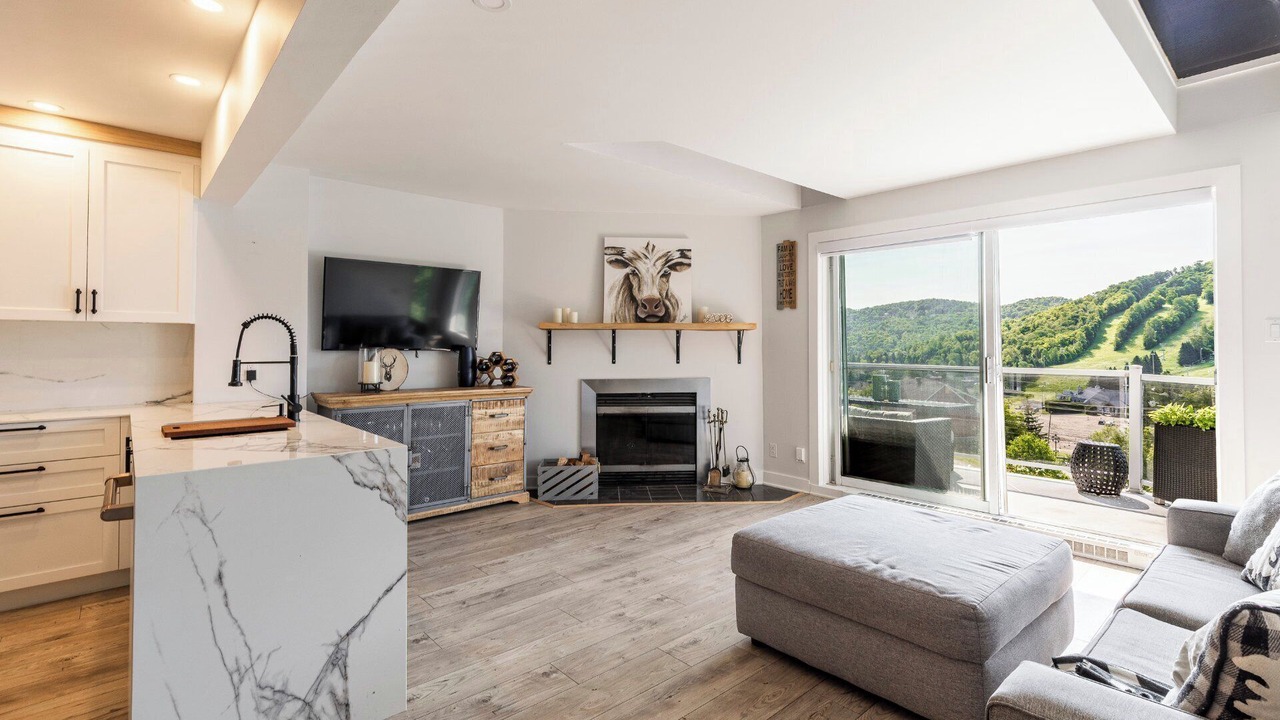 Photo of Livingroom in Saint-Sauveur