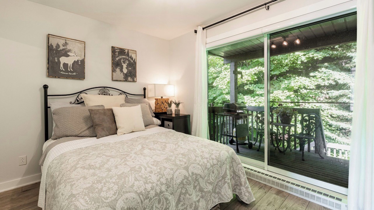 Photo of Bedroom in Saint-Sauveur