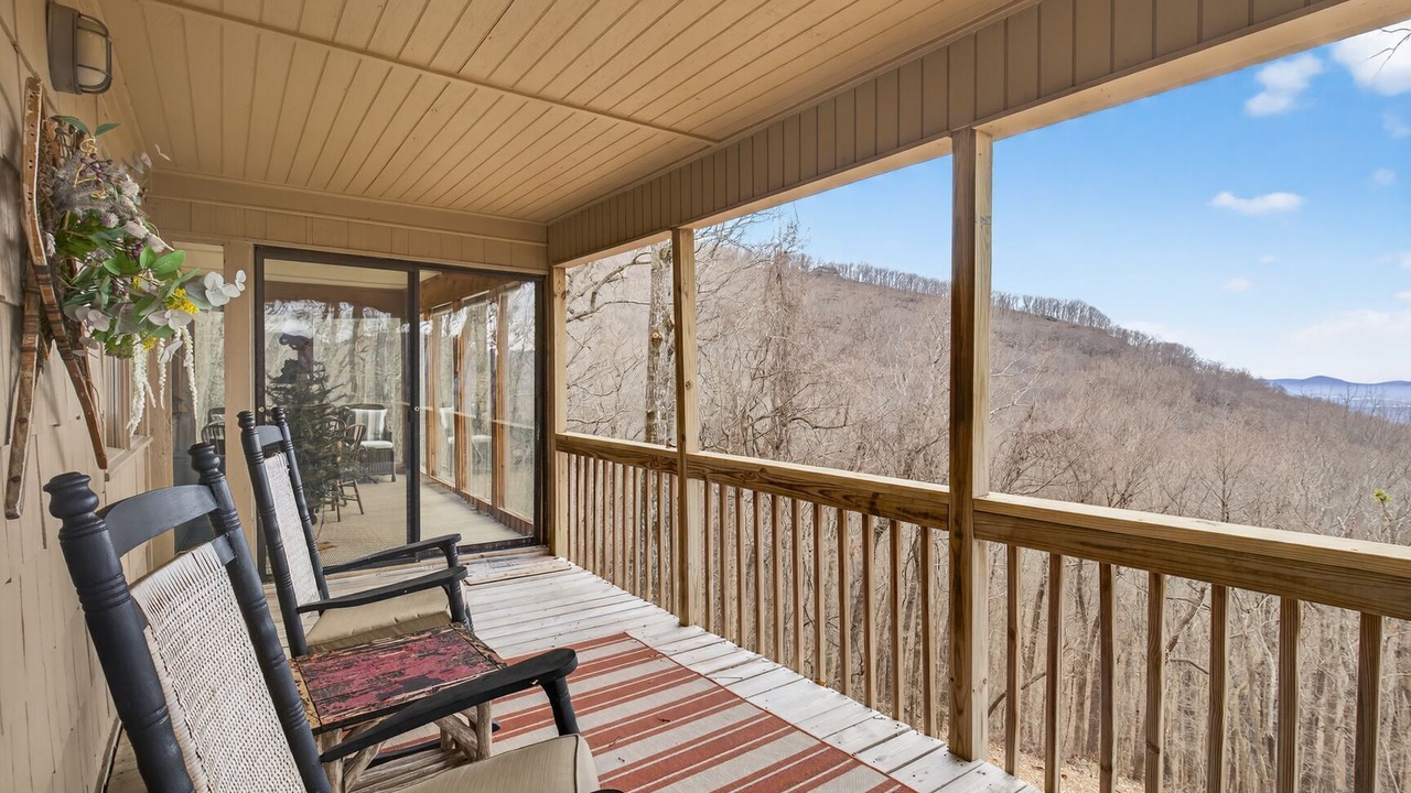 Photo of Patio Balcony in Tate