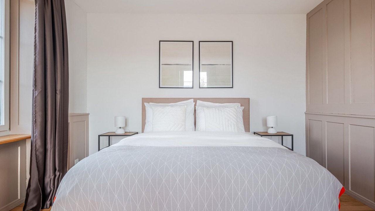 Photo of Bedroom in District 8