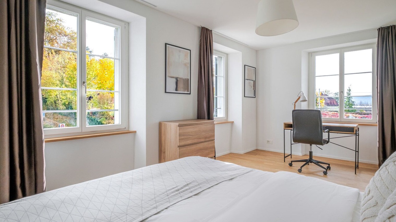 Photo of Bedroom in District 8