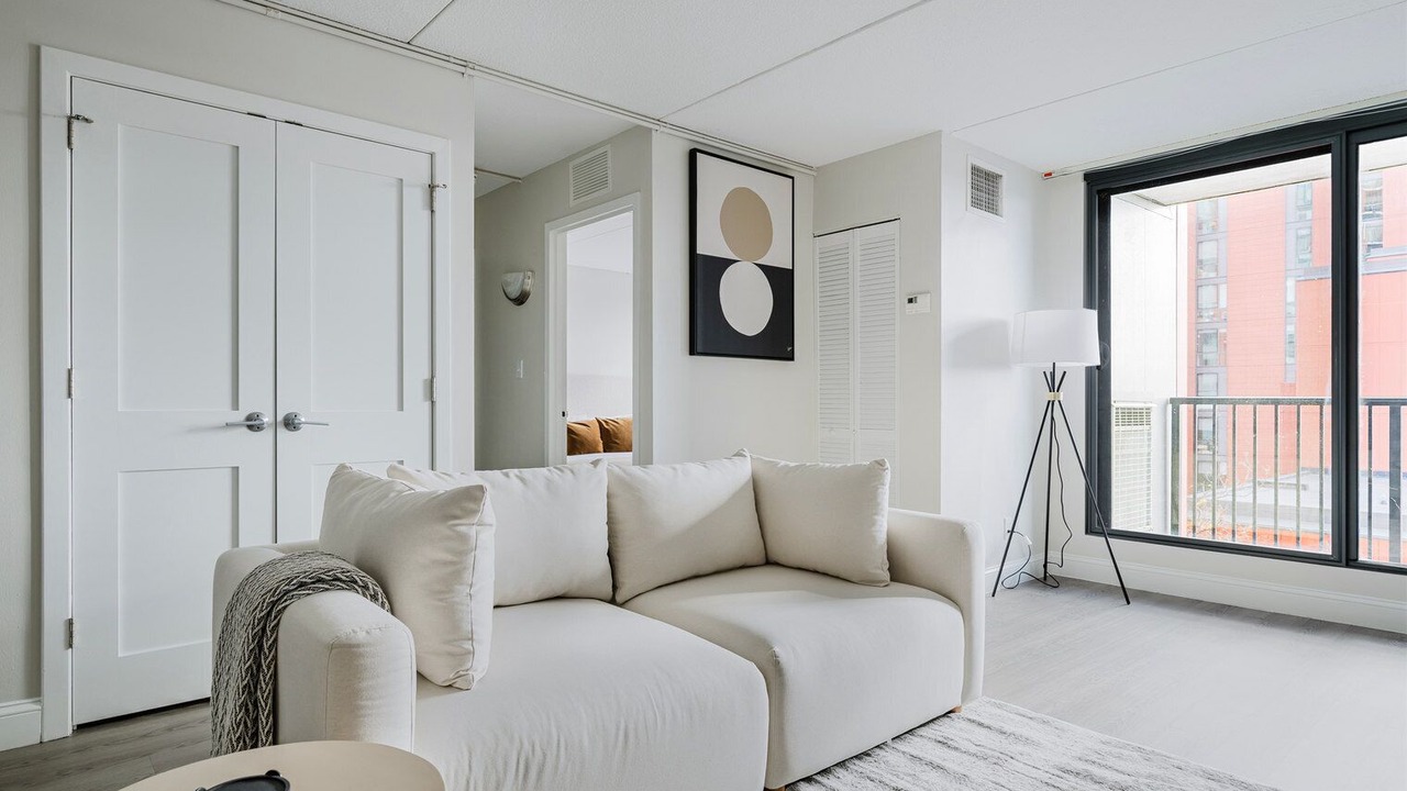 Photo of Livingroom in Cambridgeport