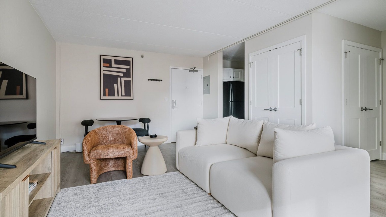 Photo of Livingroom in Cambridgeport