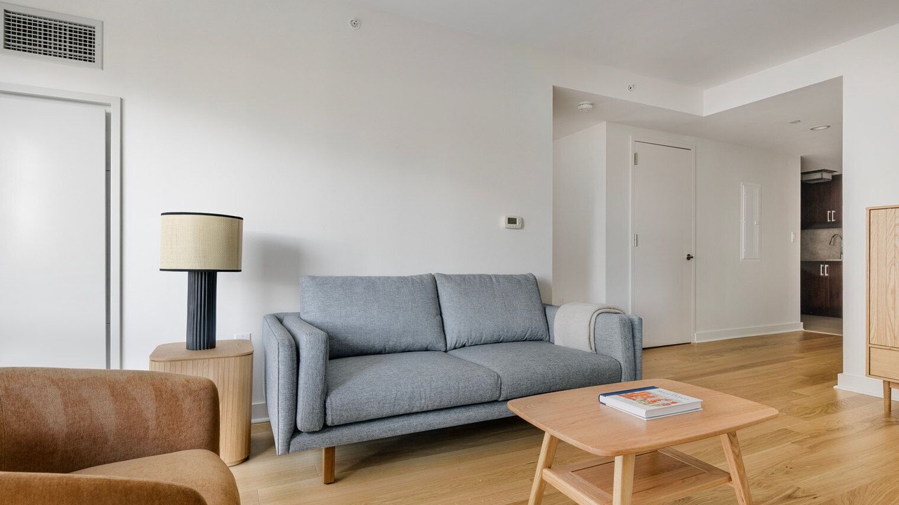 Photo of Livingroom in Back Bay East