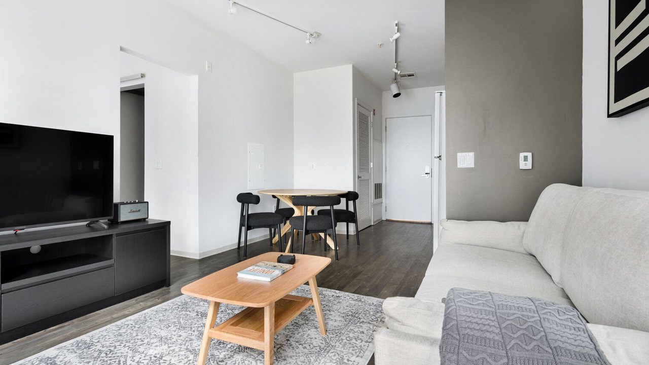 Photo of Livingroom in Assembly Square