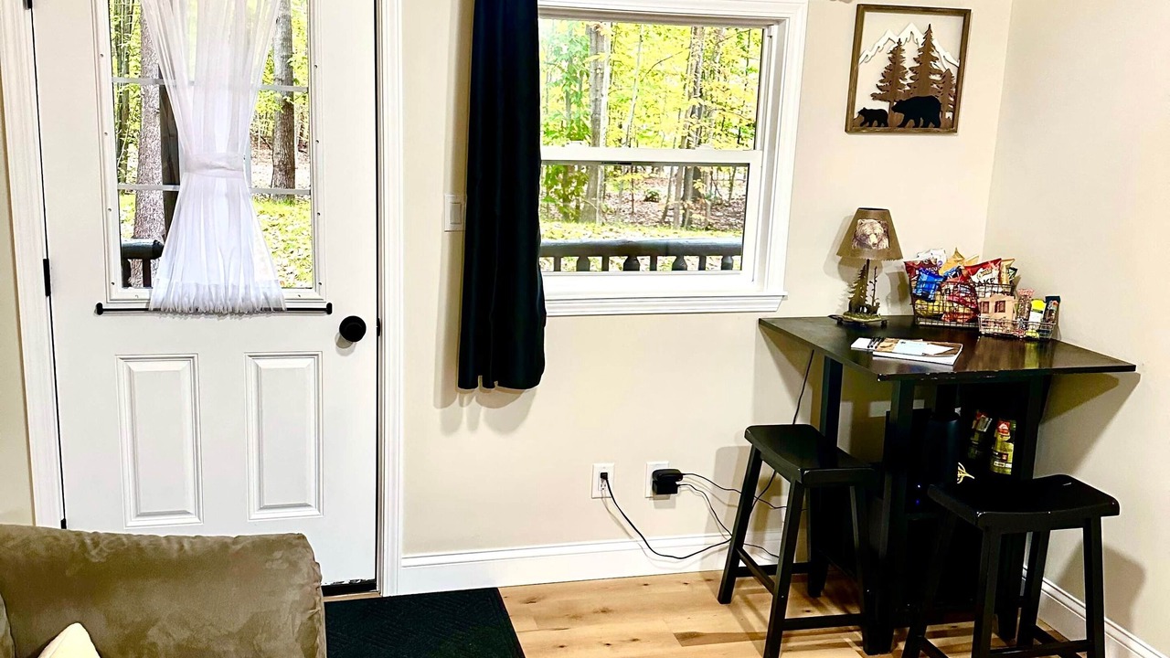 Photo of Livingroom in Birch Run Township