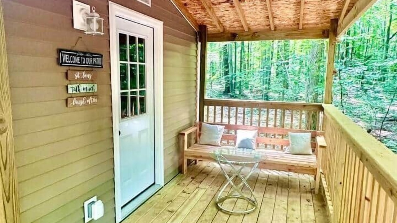 Photo of Patio Balcony in Birch Run Township