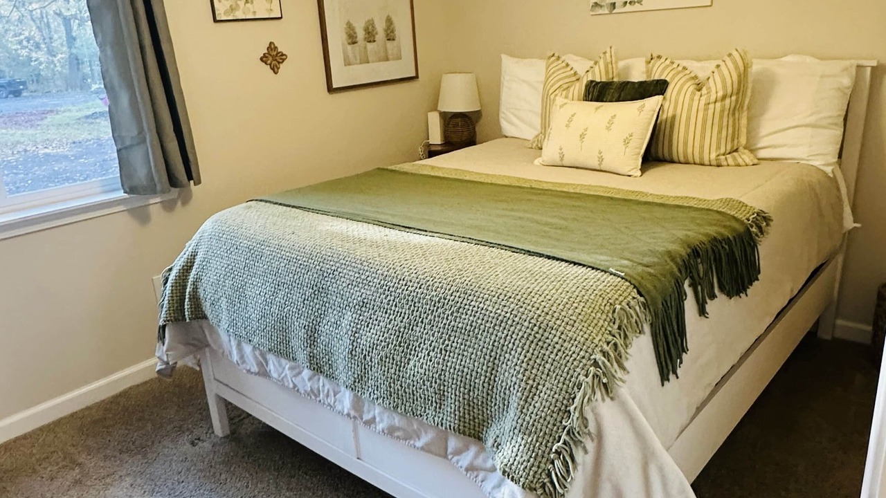 Photo of Bedroom in Birch Run Township