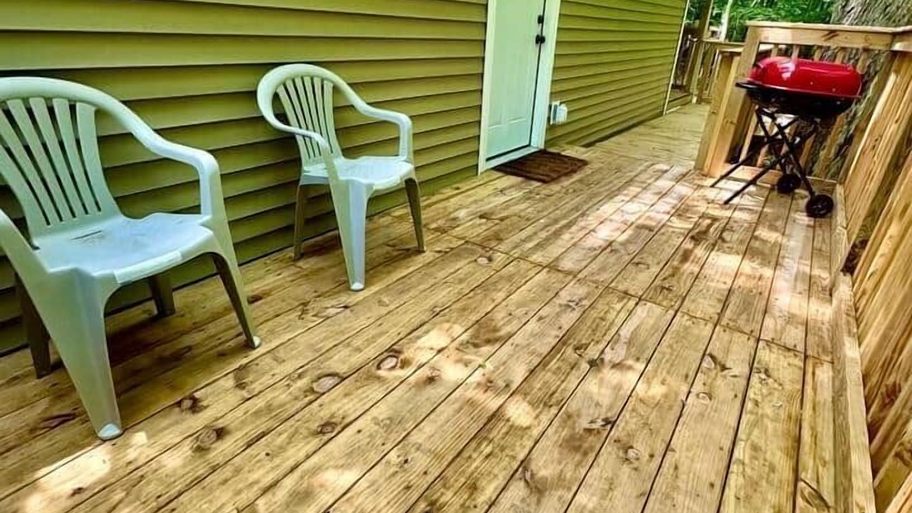 Photo of Patio Balcony in Birch Run Township