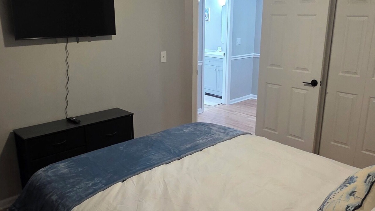 Photo of Bedroom in Summerville