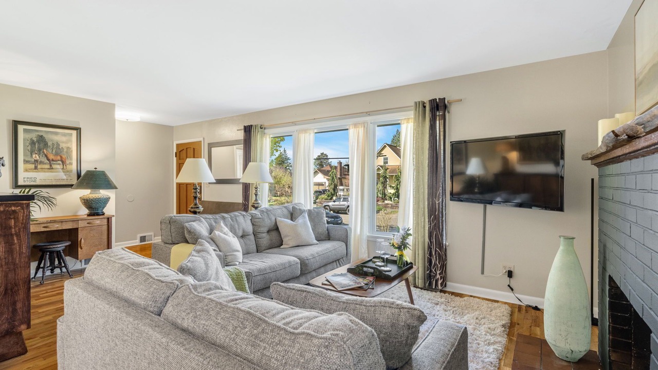 Photo of Livingroom in Everett