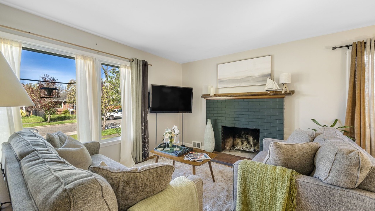 Photo of Livingroom in Everett