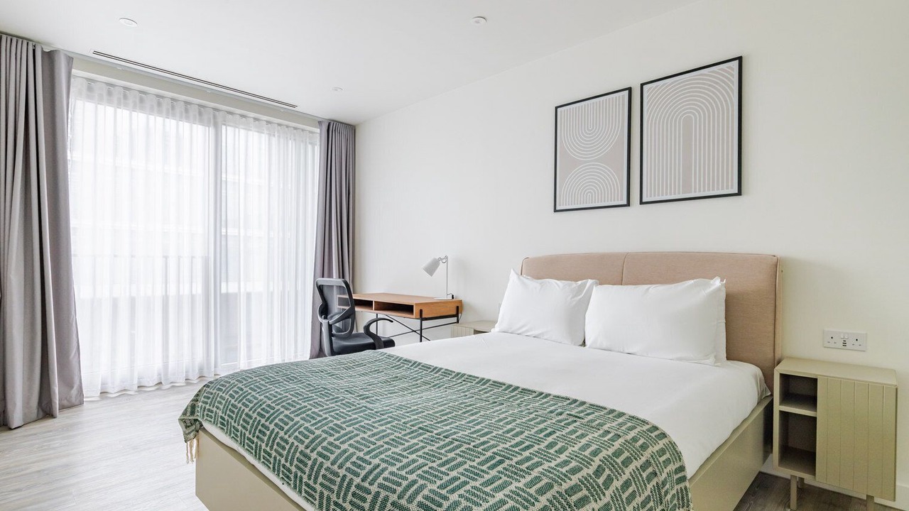 Photo of Bedroom in Stratford and New Town