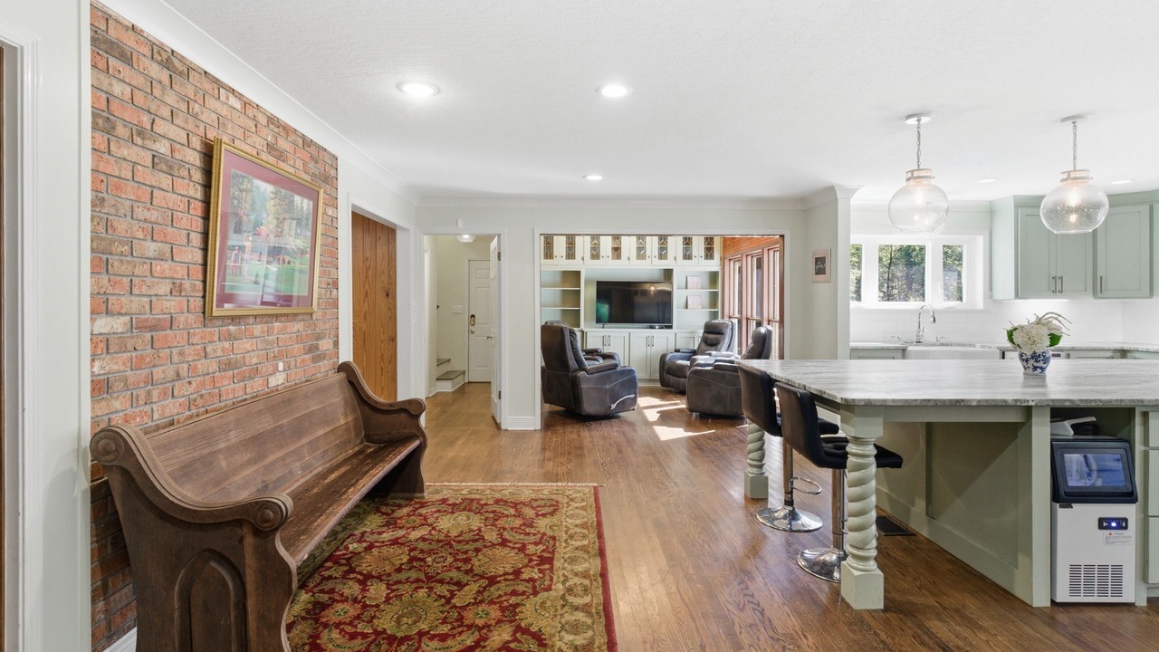 Photo of Livingroom in Hattiesburg