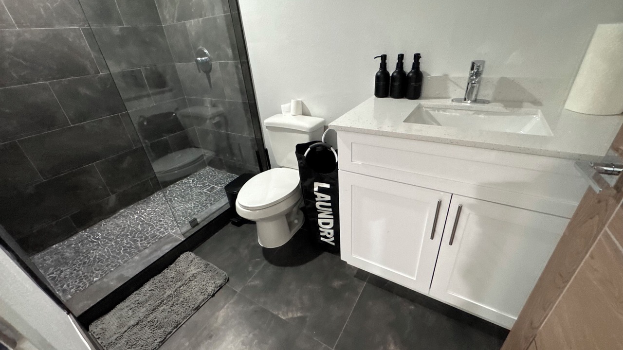 Photo of Bathroom in Clewiston
