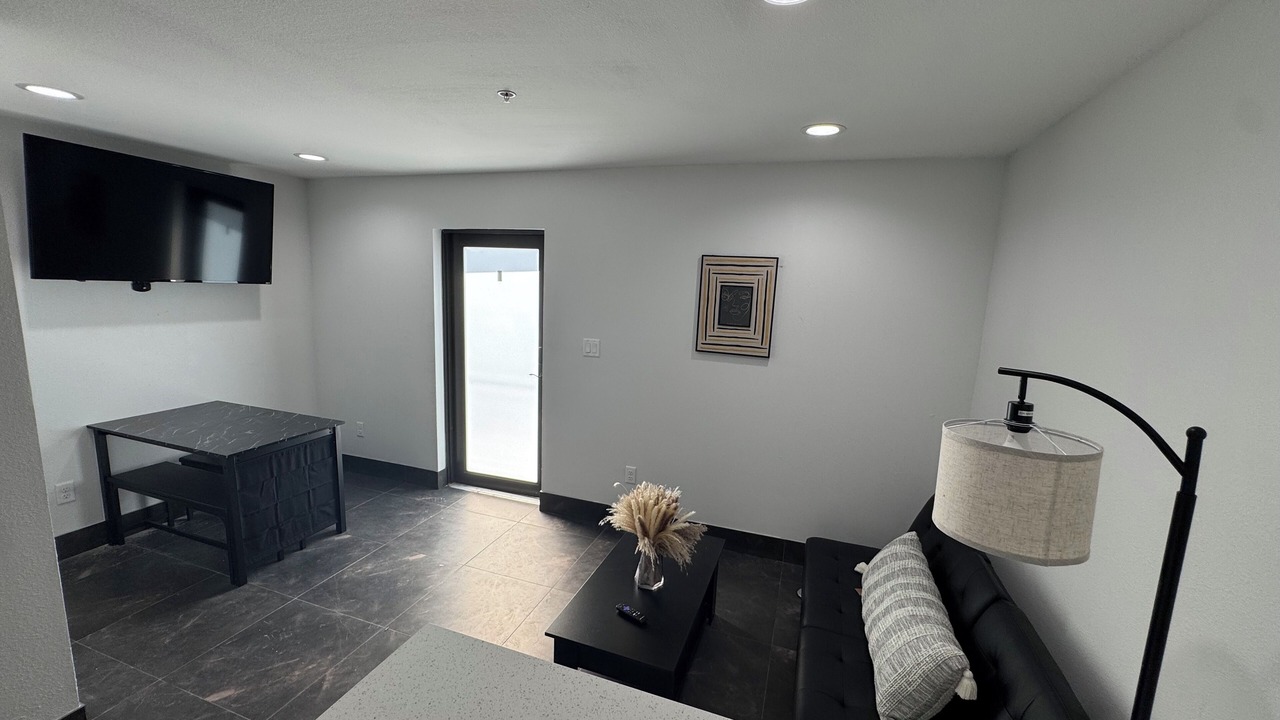 Photo of Livingroom in Clewiston