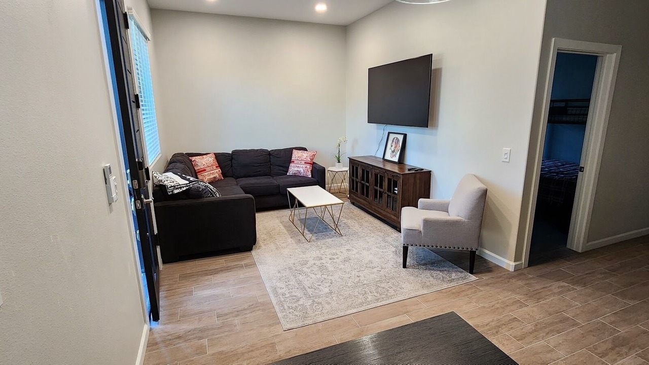 Photo of Livingroom in Fountain Valley