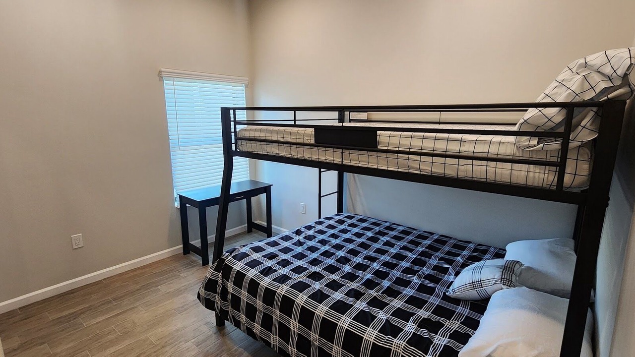 Photo of Bedroom in Fountain Valley