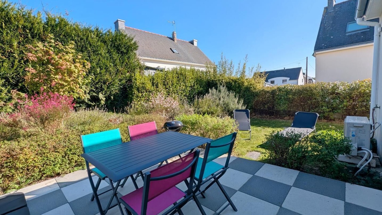 Photo of Outdoor in Peaule