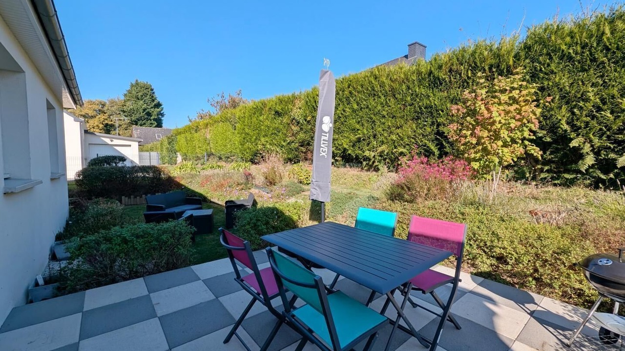 Photo of Outdoor in Peaule
