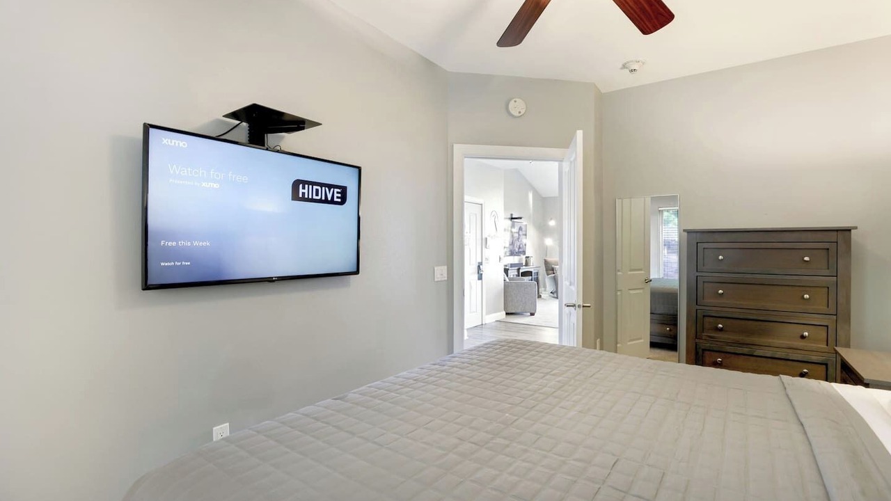 Photo of Bedroom in Lake Delton