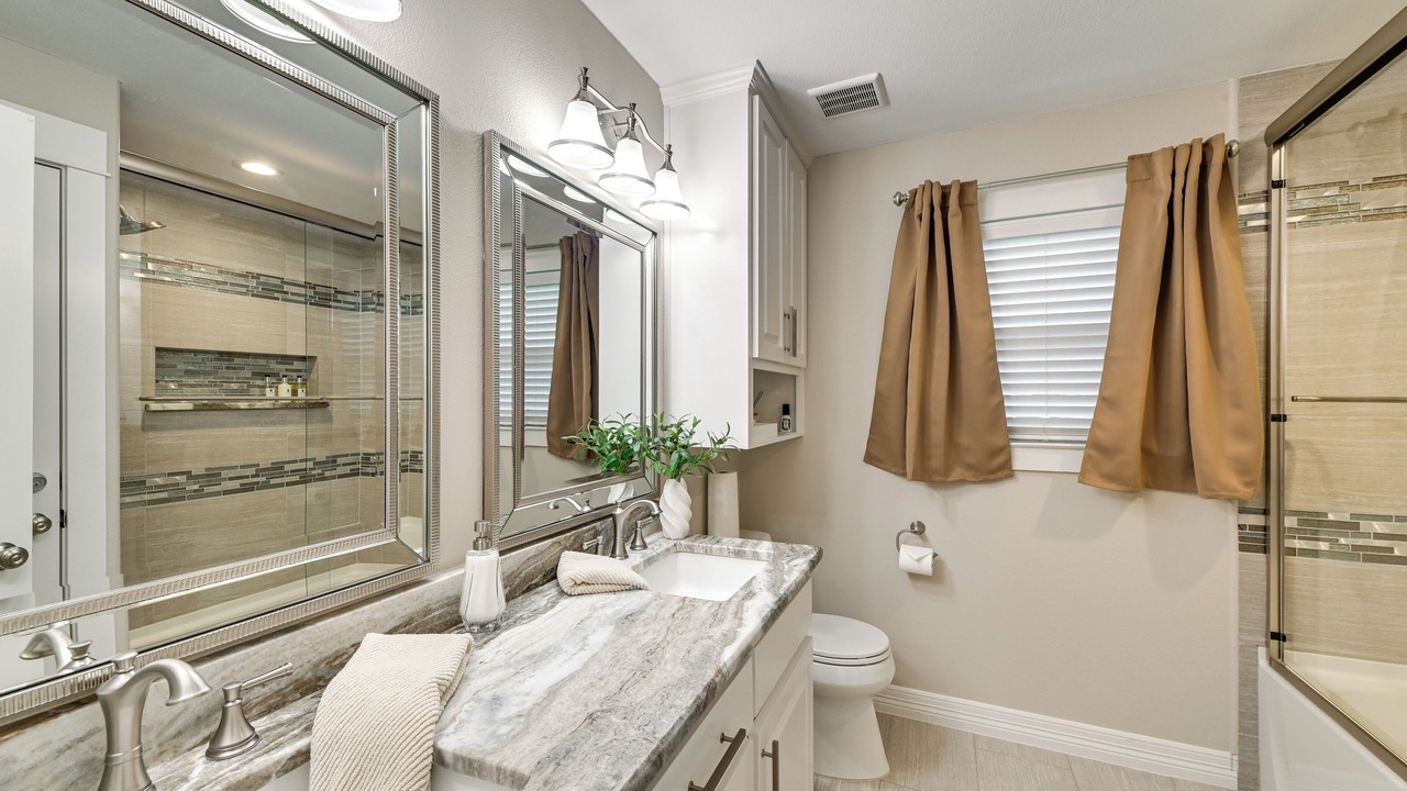 Photo of Bathroom in Frisco