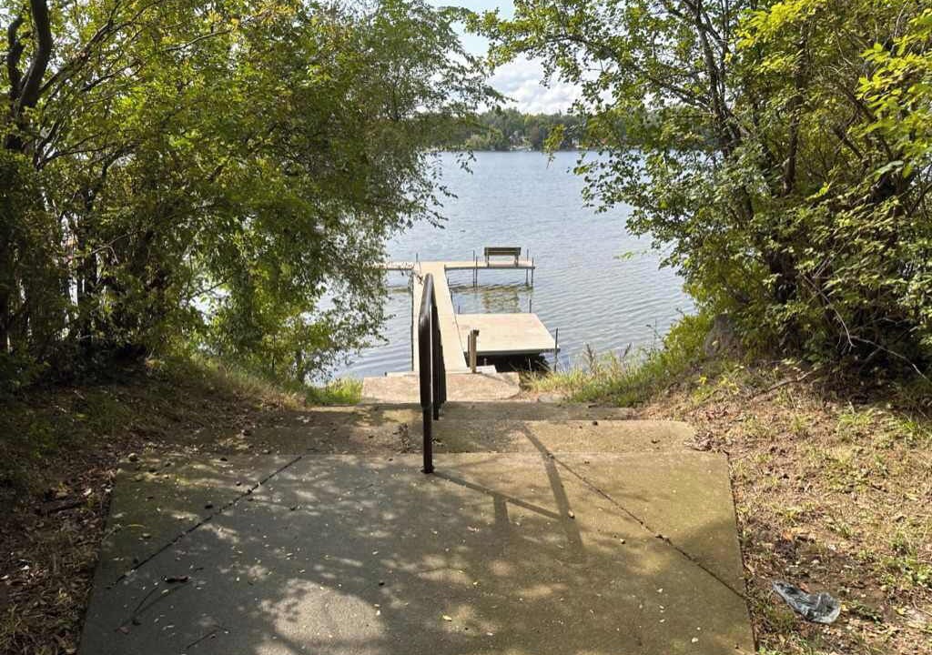 Photo of Outdoor in Gages Lake