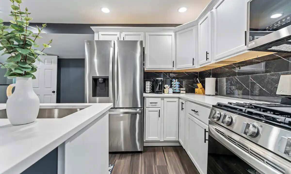 Photo of Kitchen in Gages Lake