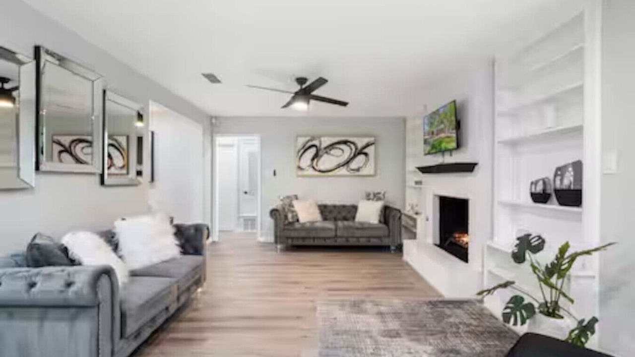 Photo of Livingroom in Parker Lane